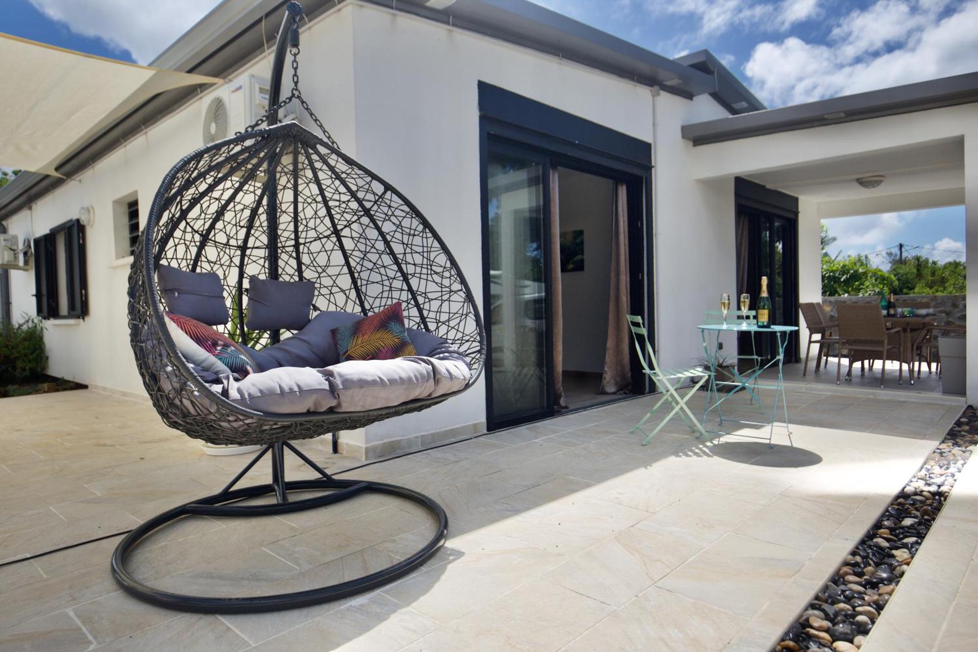 Le Beau Vallon 1- Jacuzzi Privatif Et Piscine Chauffee Partagee Saint-Benoît Buitenkant foto